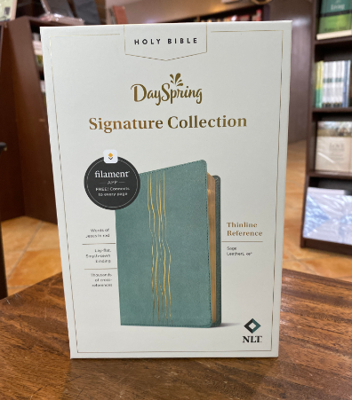 NLT Thinline Reference Bible, Filament Enabled (Day Sprint Edition)