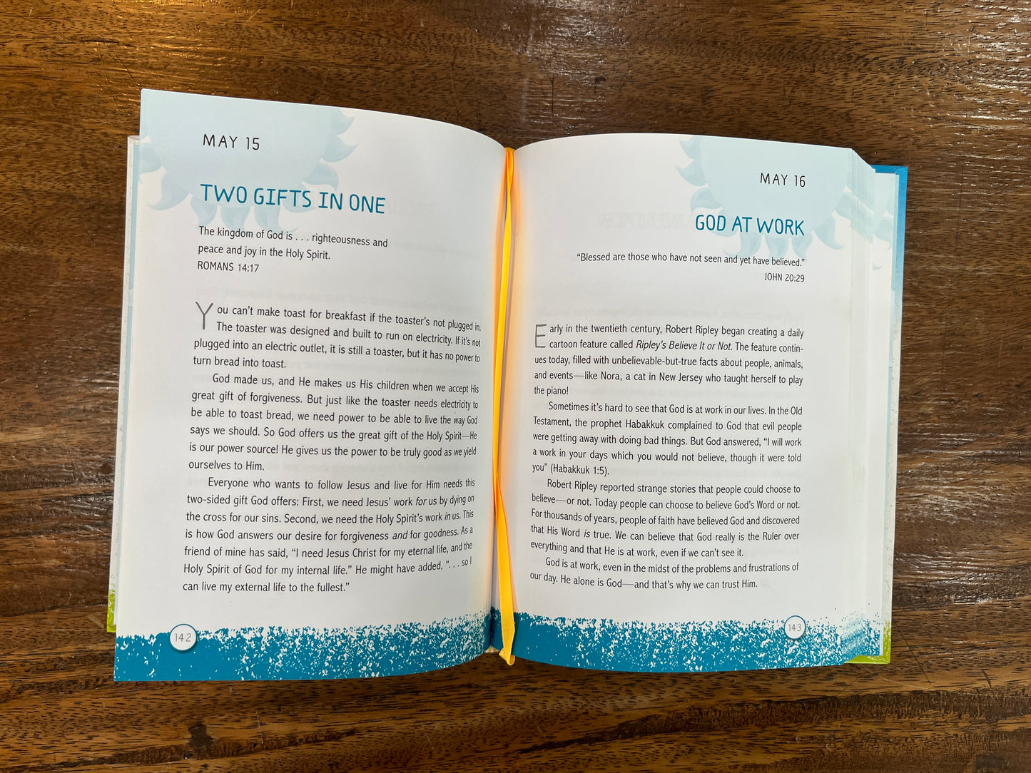 Hope for Each Day: 365 Devotions for Kids