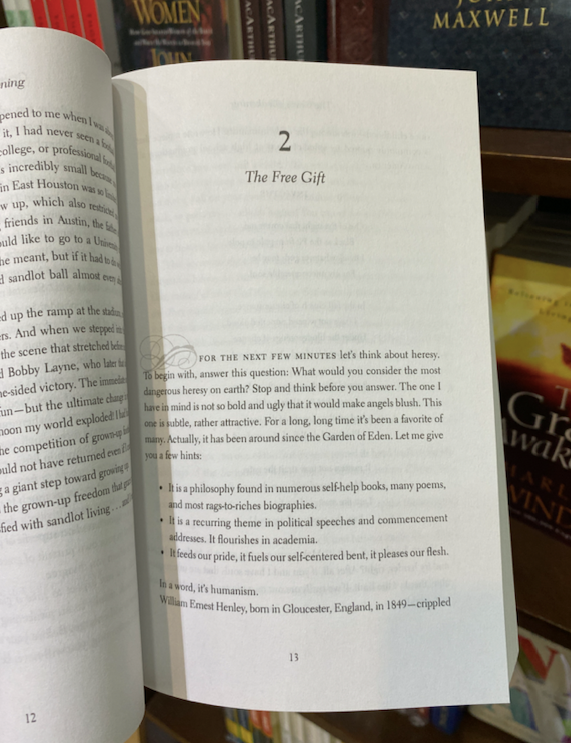 The Grace Awakening: Believing in Grace Is One Thing. Living it Is Another. Paperback