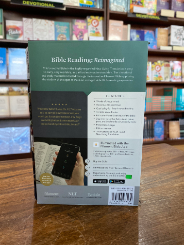 NLT Compact Bible Giant Print (Magnolia, with zipper)