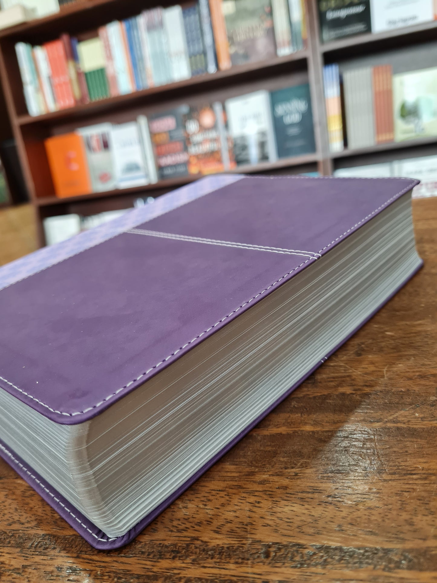 CSB Study Bible, Purple LeatherTouch (OM)