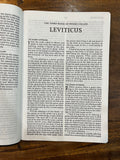 NKJV Giant-Print Thinline Bible, Comfort Print--soft leather-look, black (red letter)