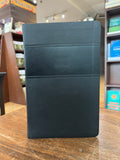 KJV Personal Size Giant Print Reference Bible (Leathersoft, Black)