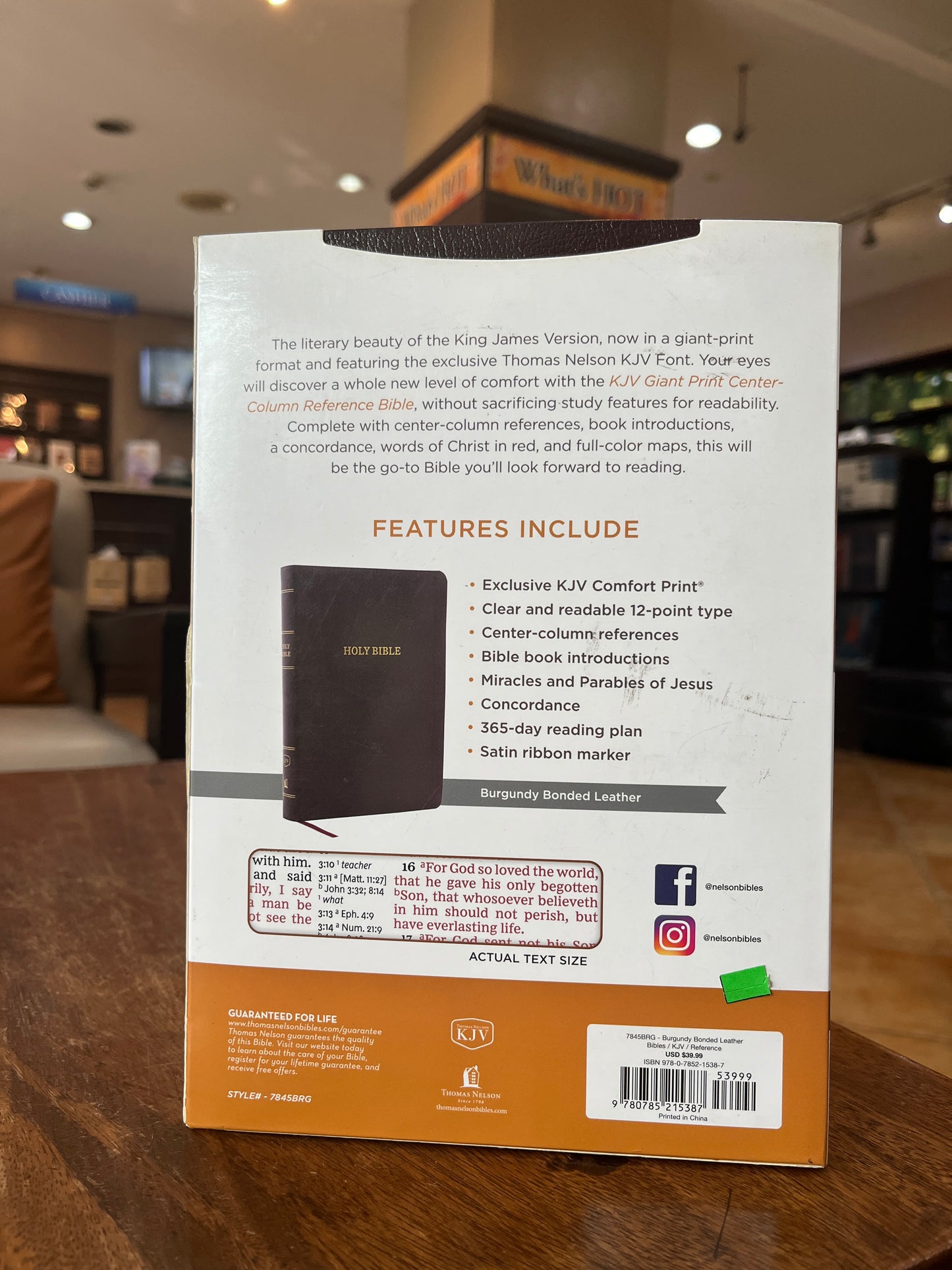 KJV Reference Bible, Giant Print, Burgundy Bonded Leather