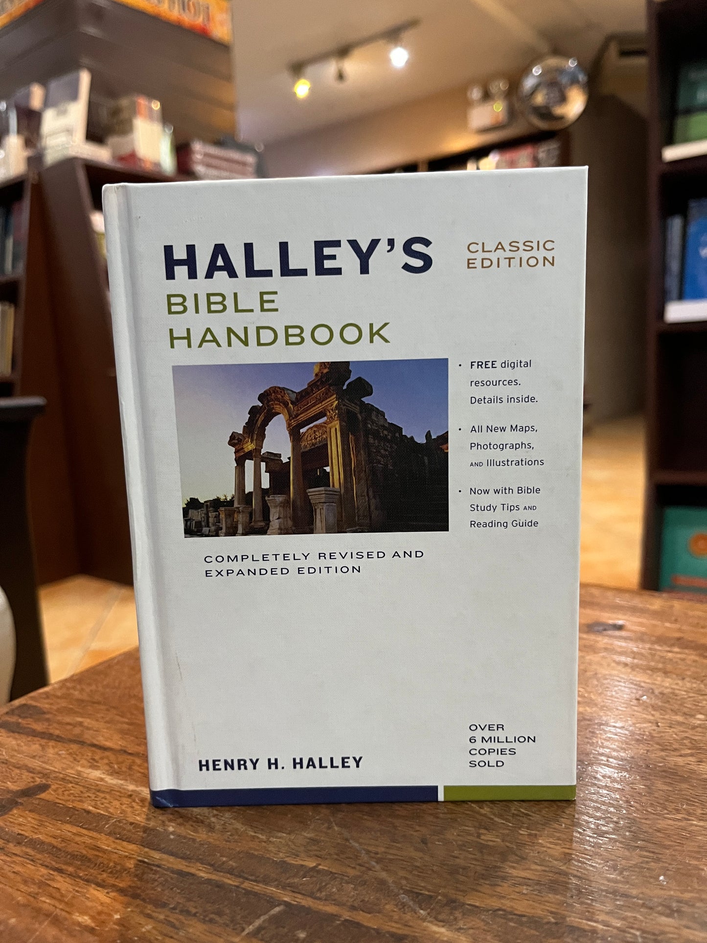 Halley's Bible Handbook - Classic Edition