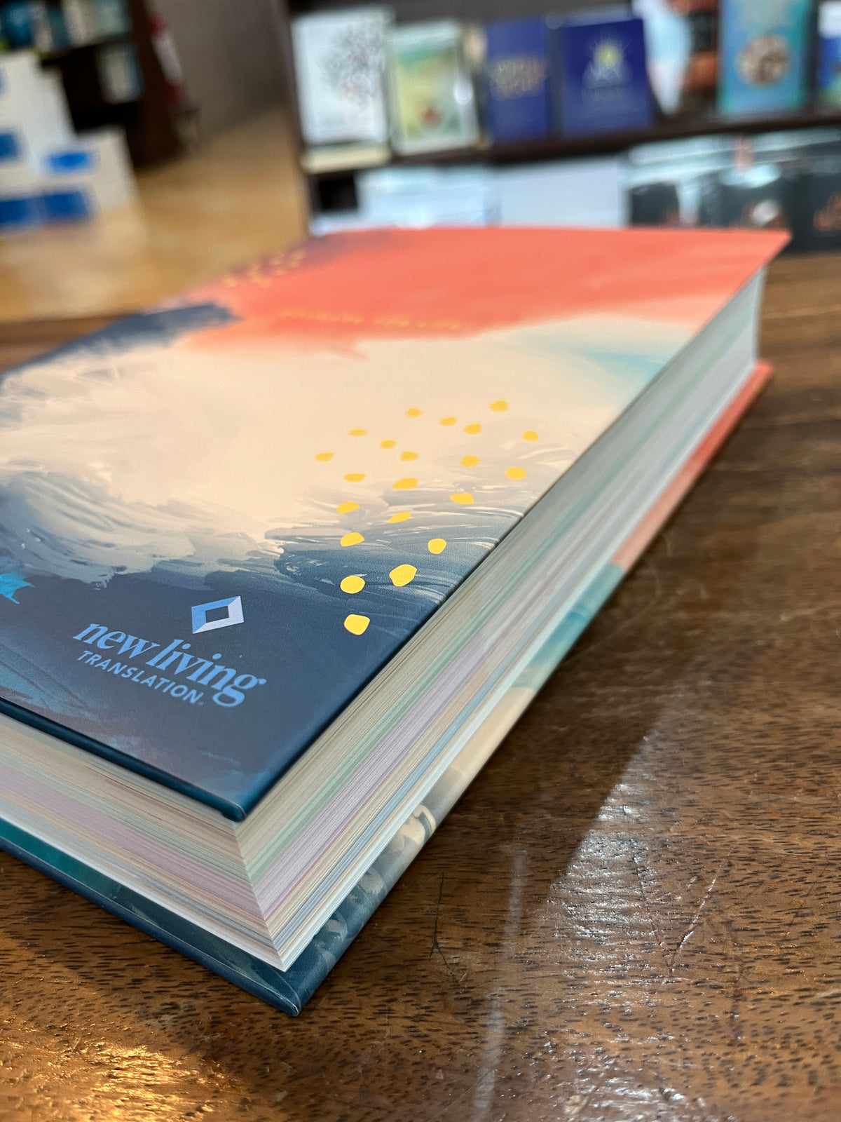 NLT Courage For Life Study Bible for Women, Filament-Enabled Edition