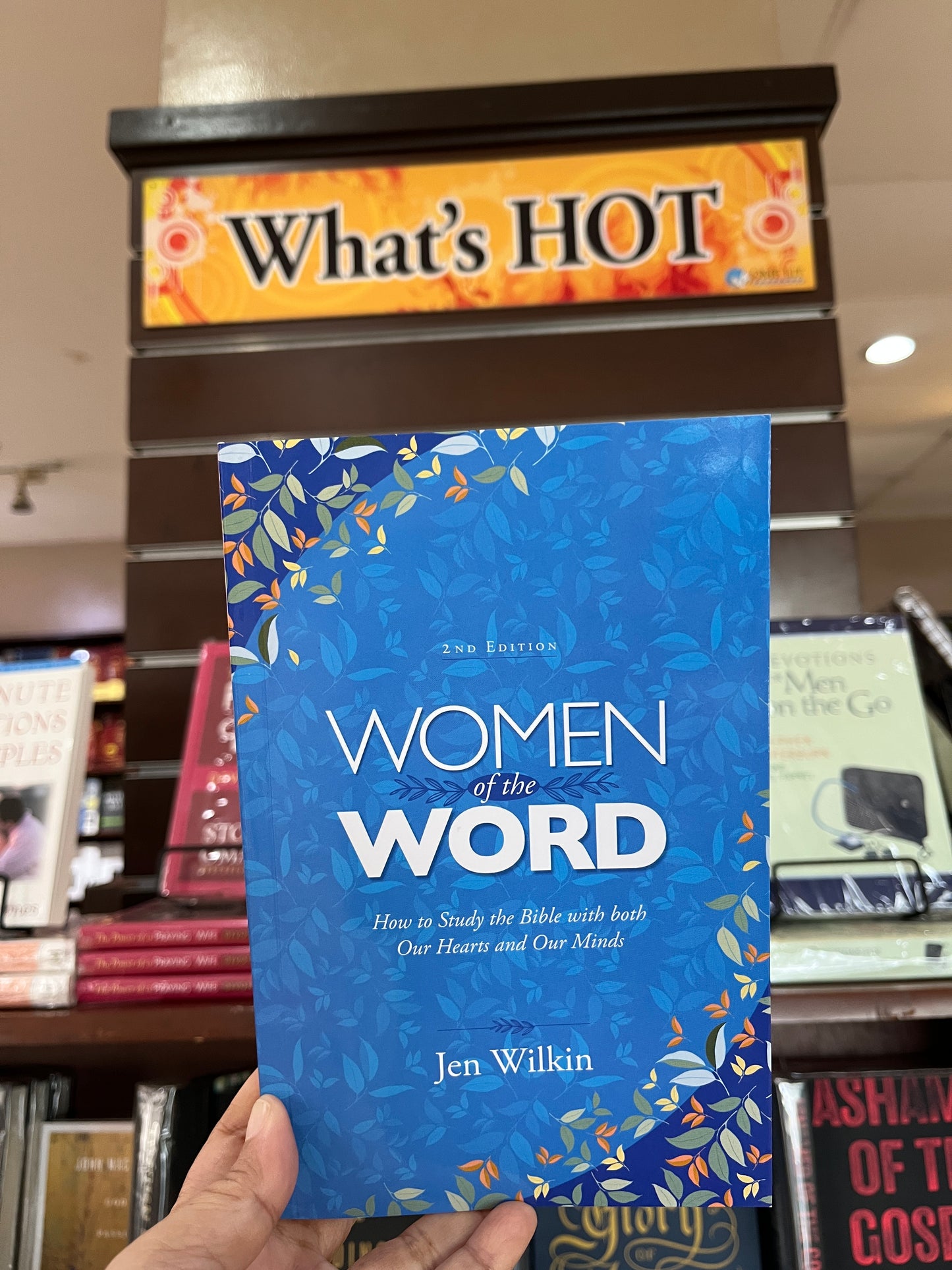 Women of the Word (2nd Edition) How to Study the Bible with Both Our Hearts and Our Minds