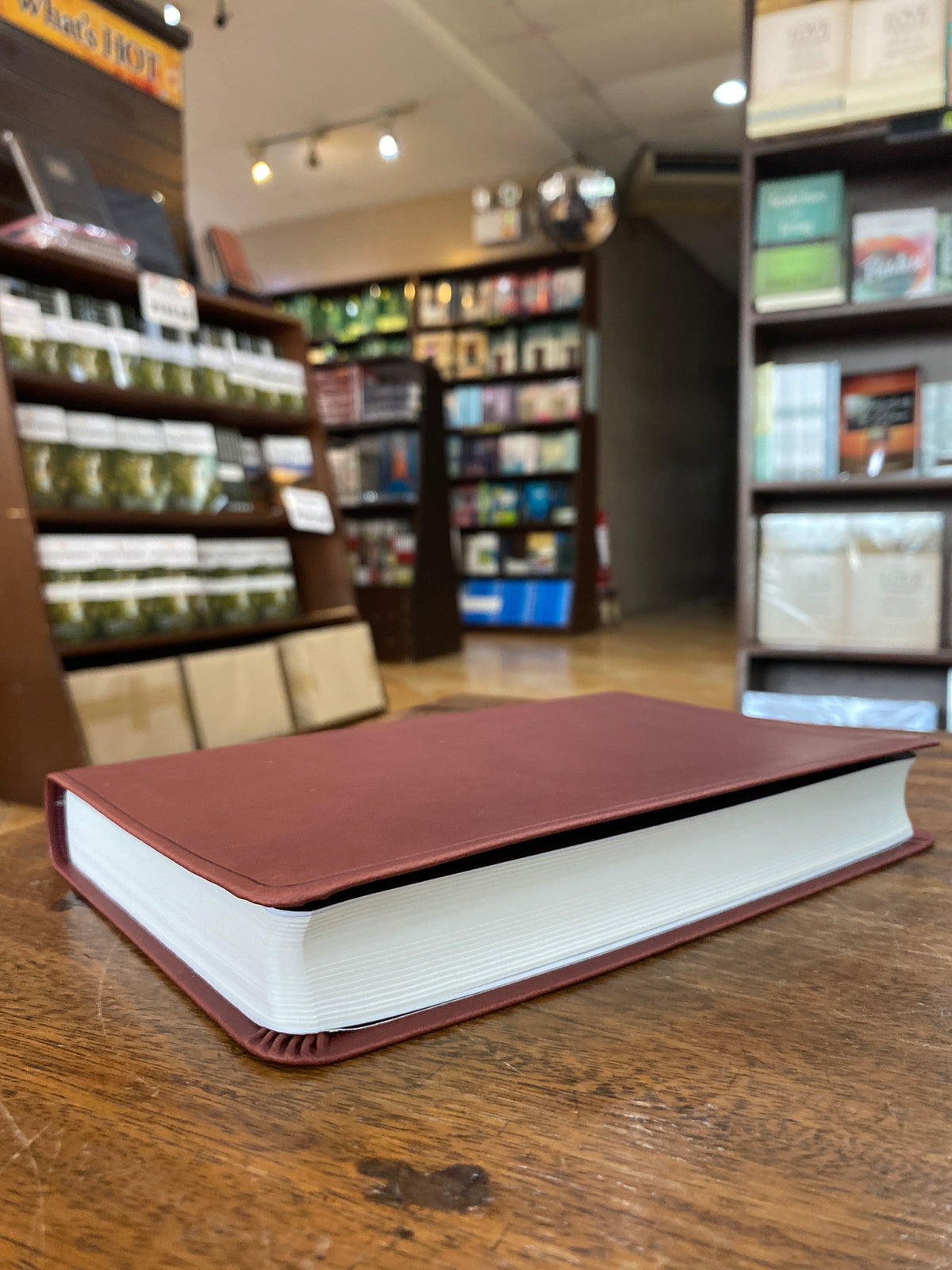 ESV Large Print Value Thinline Bible (TruTone, Chestnut), Leather, imitation, Brown