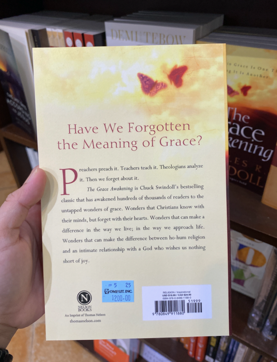 The Grace Awakening: Believing in Grace Is One Thing. Living it Is Another. Paperback