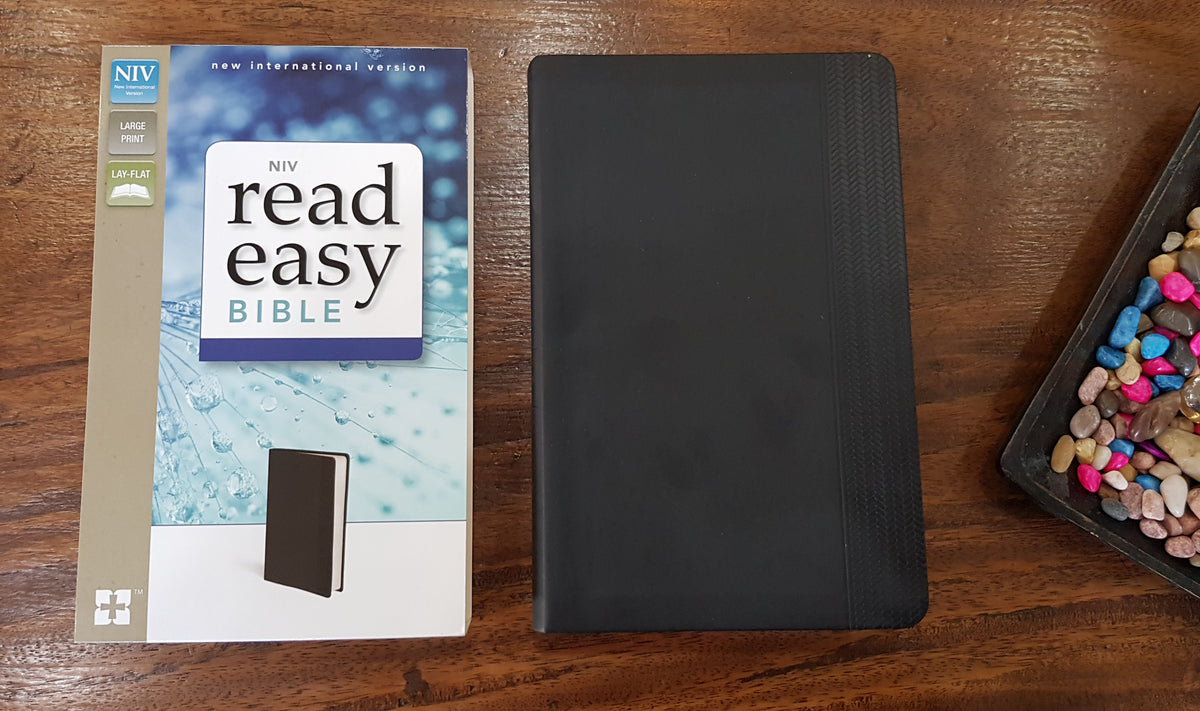 NIV Read Easy Bible (Large Print, Imitation Leather, Black)