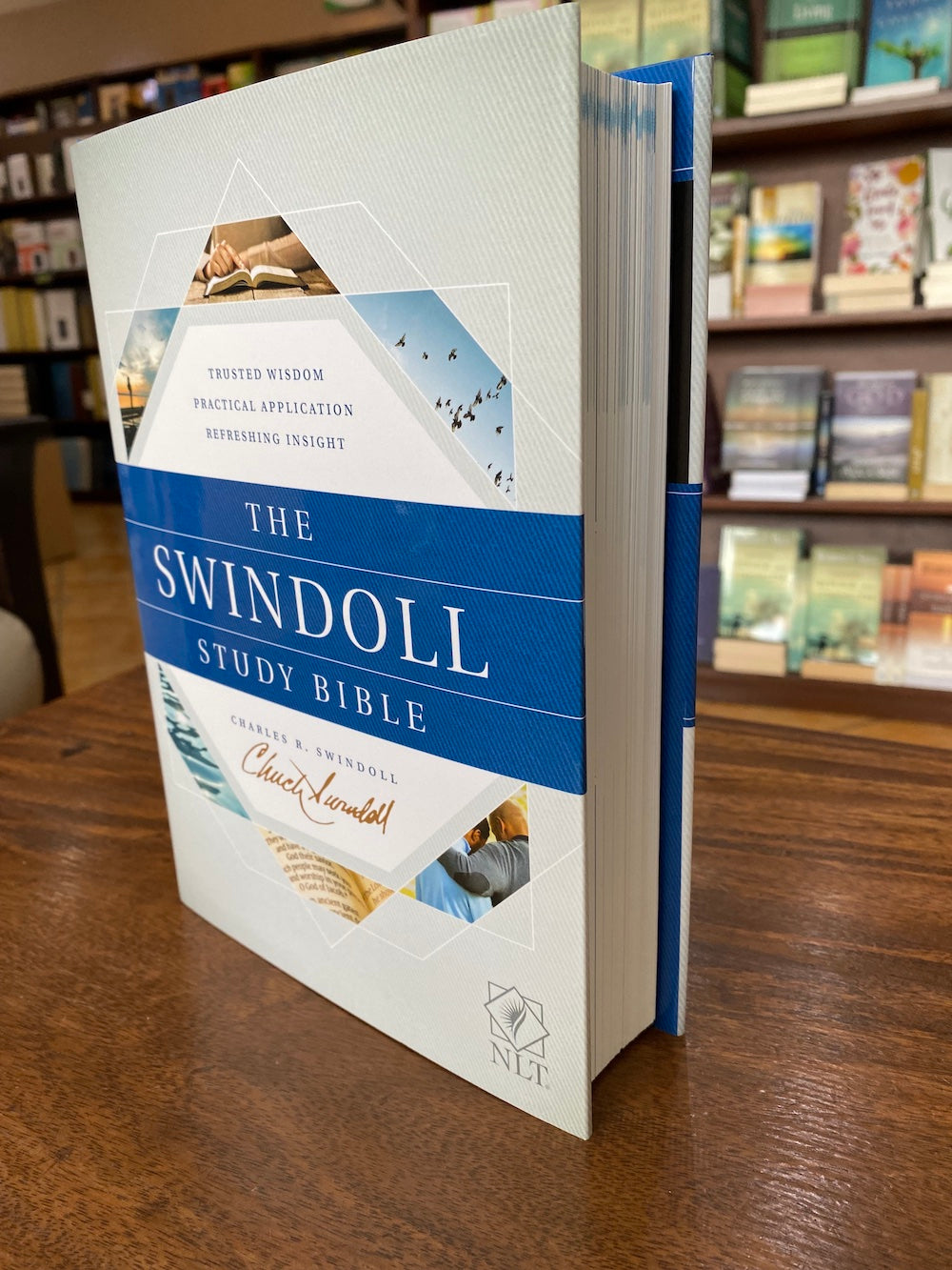 NLT The Swindoll Study Bible (Hardcover)