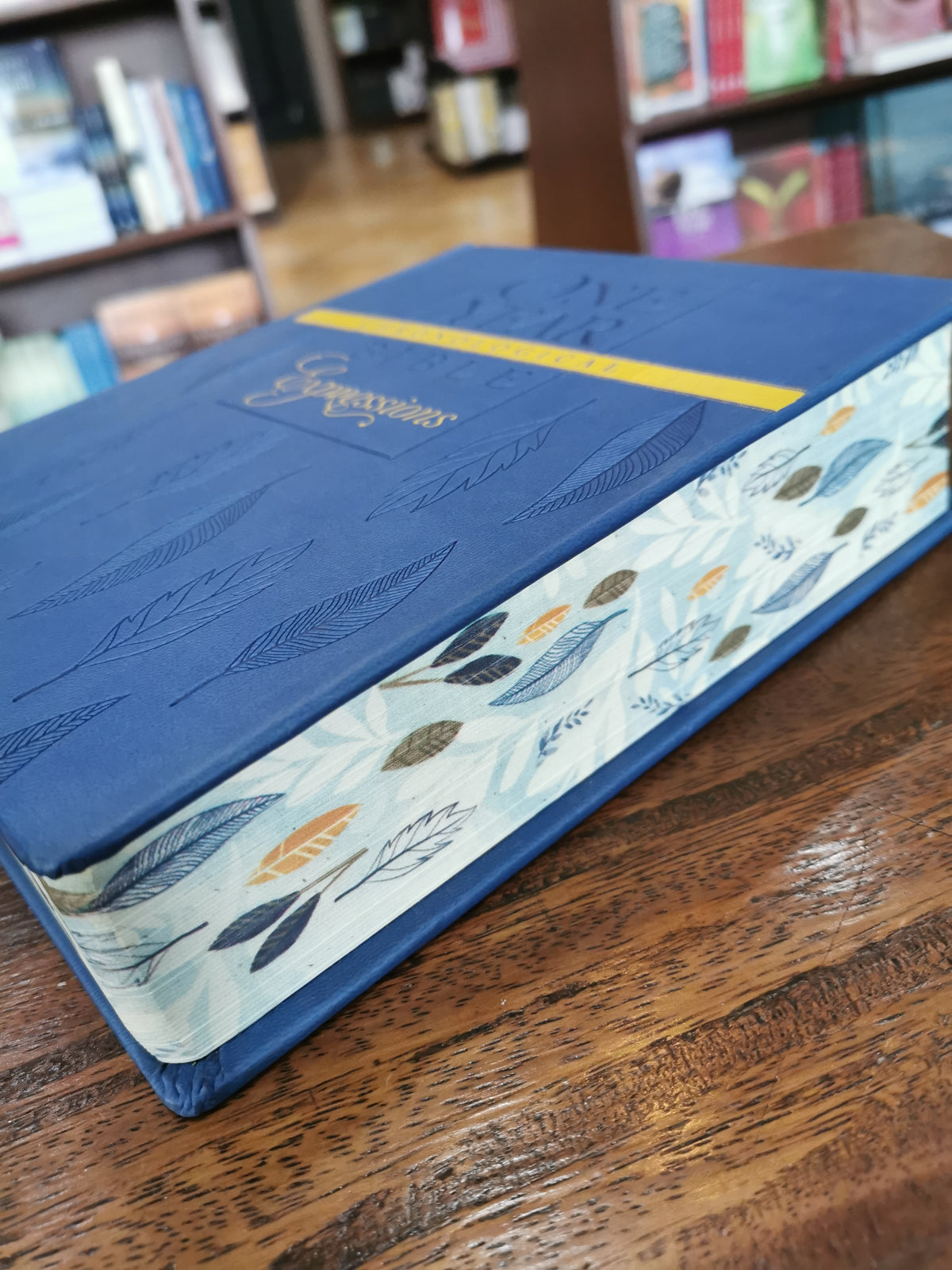 NLT The One Year Chronological Bible Expressions (Hardcover)
