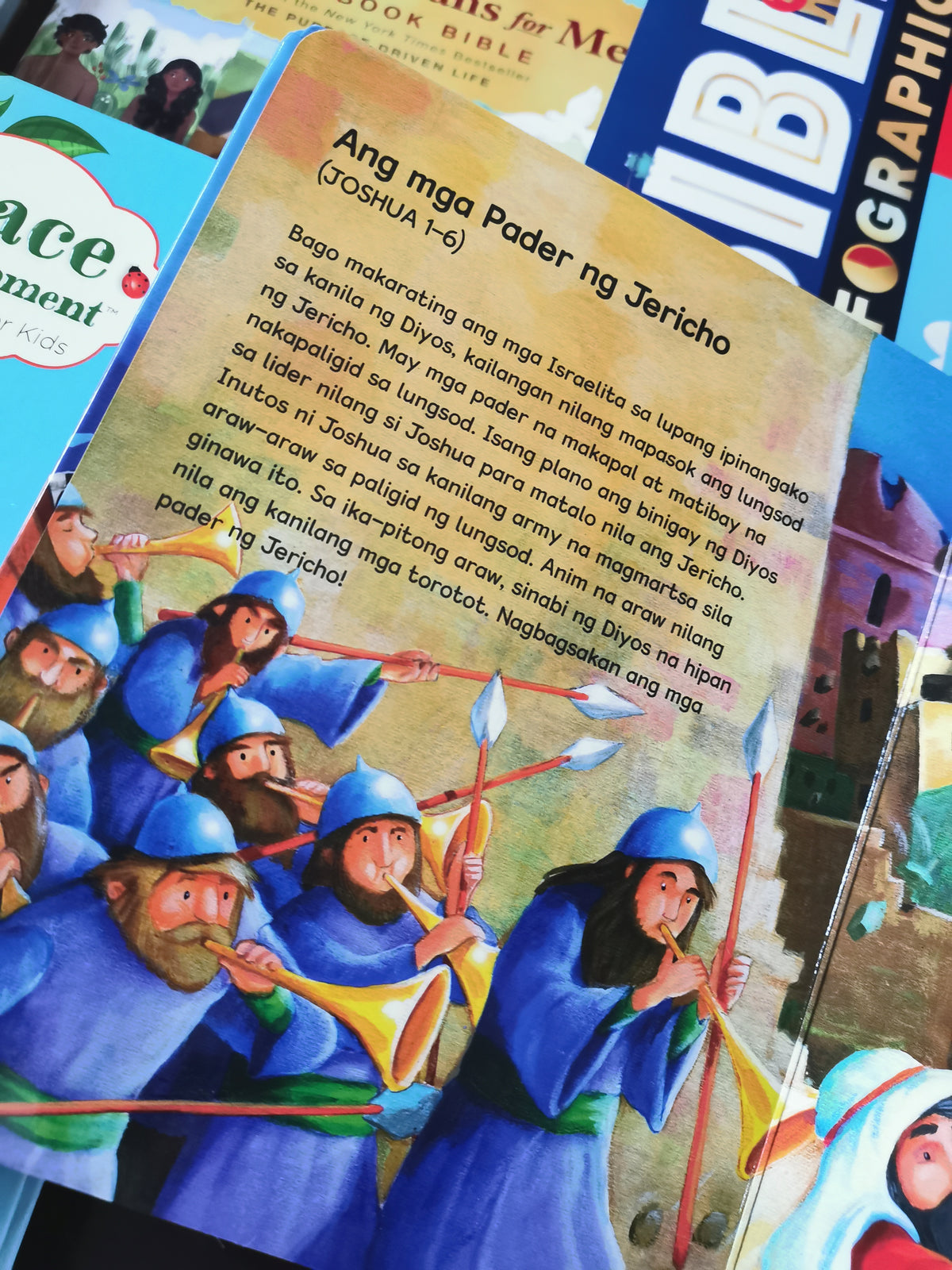 Biblia Para sa Maliliit na Bata (Sale Item)