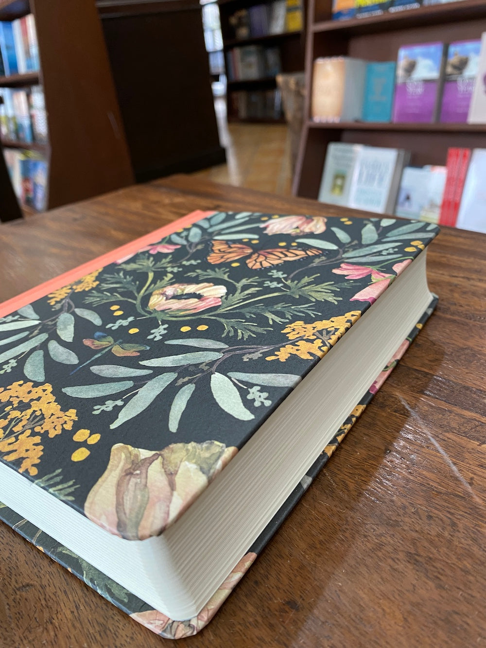 ESV Single Column Journaling Bible, Artist Series (Ruth Chou Simons, Be Transformed)