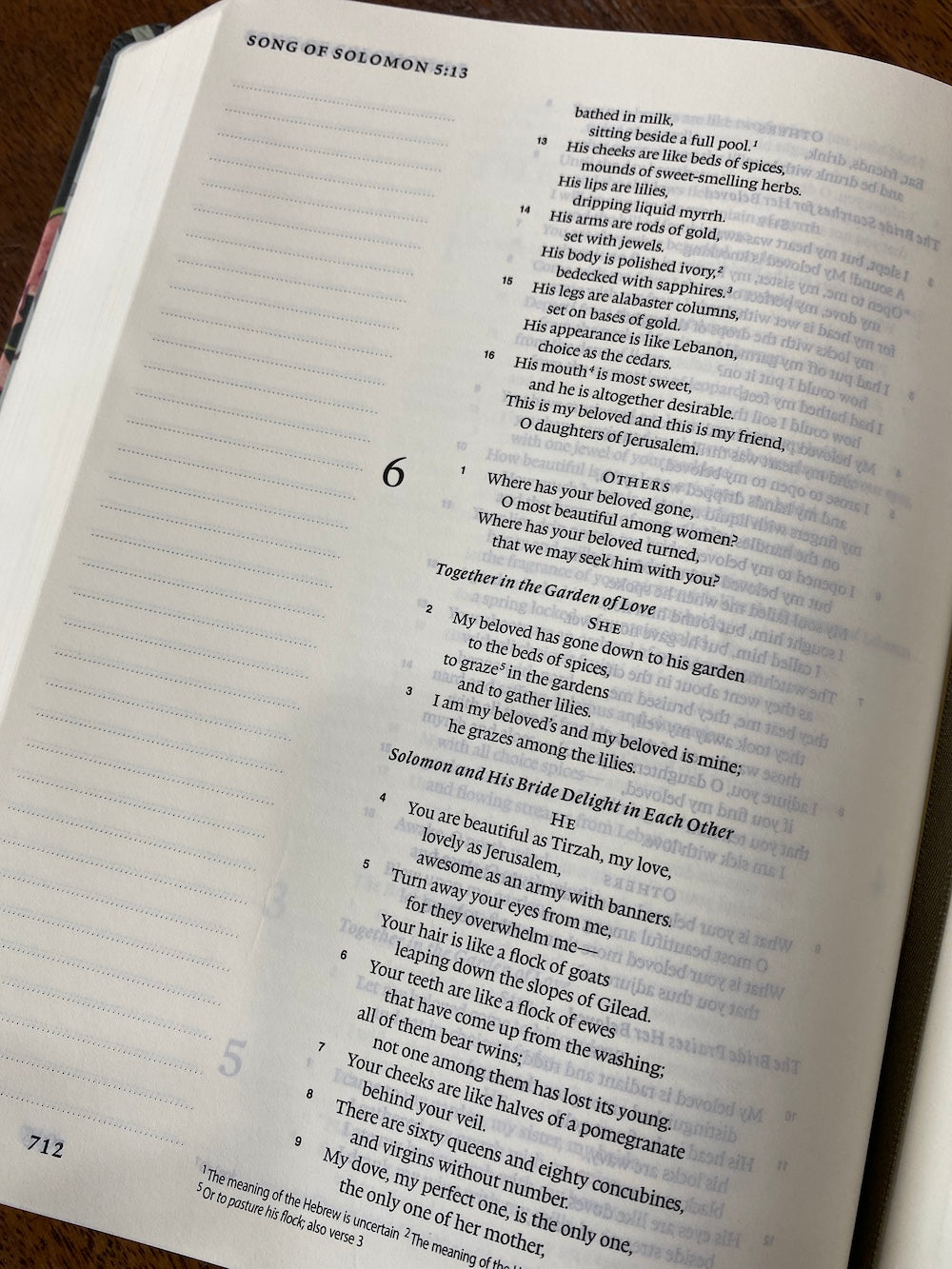 ESV Single Column Journaling Bible, Artist Series (Ruth Chou Simons, Be Transformed)