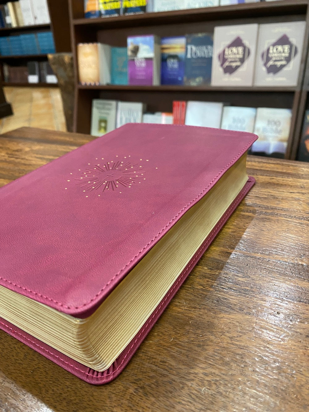NLT Personal-Size Giant-Print Bible, Filament Enabled Edition--soft leather-look, aurora cranberry