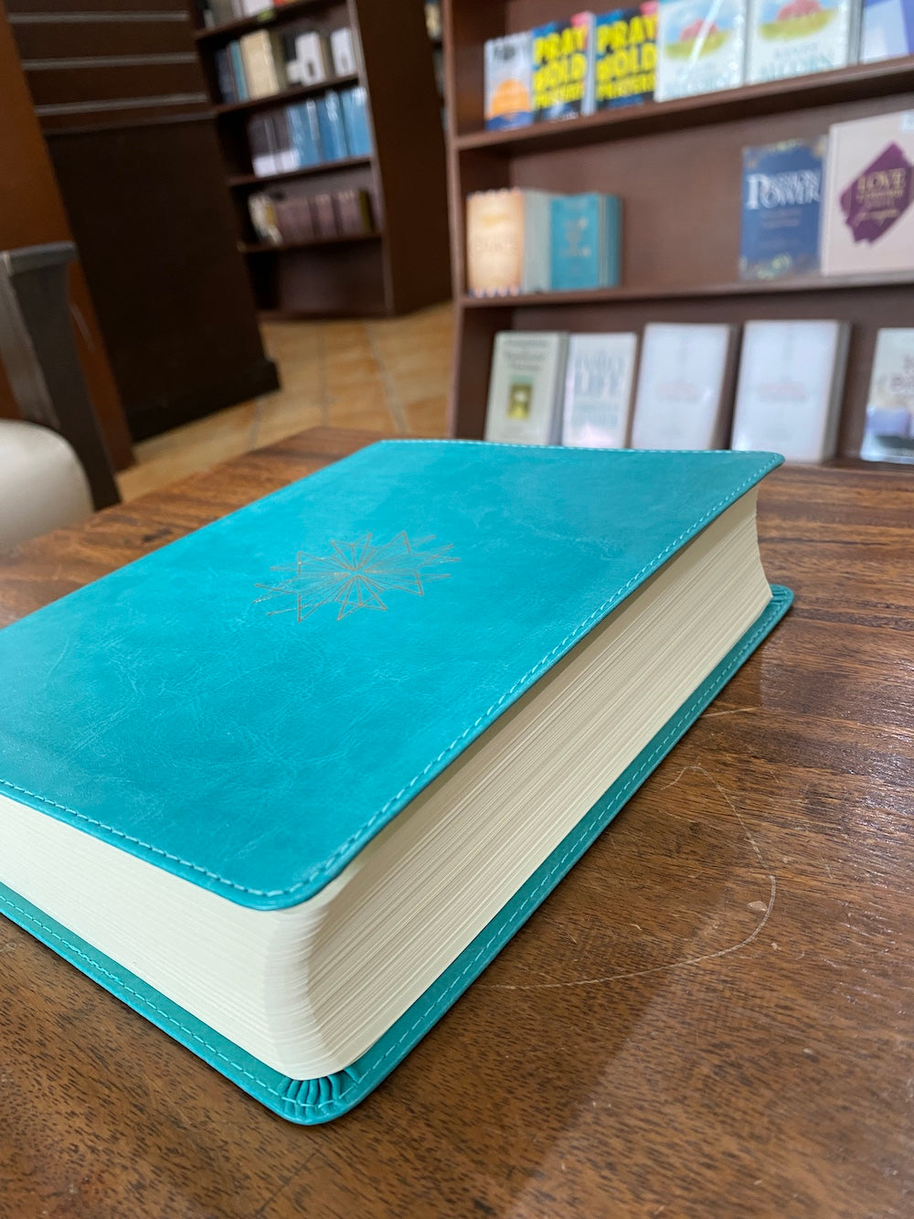 ESV Single Column Journaling Bible (TruTone, Teal, Resplendent Cross Design), soft imitation leather